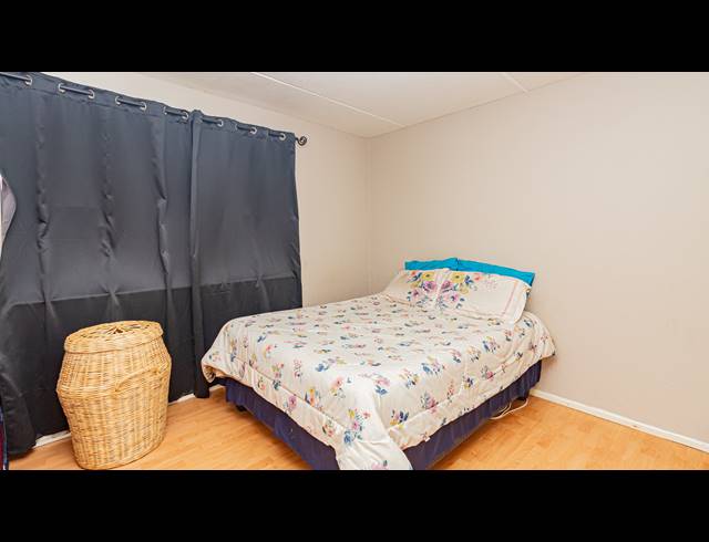 2 BEDROOM APARTMENT TO LET IN WELTEVREDEN PARK